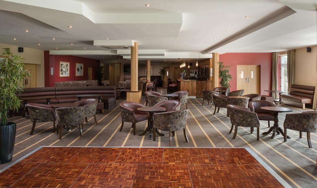 Breaffy Woods Hotel Каслбар Екстер'єр фото