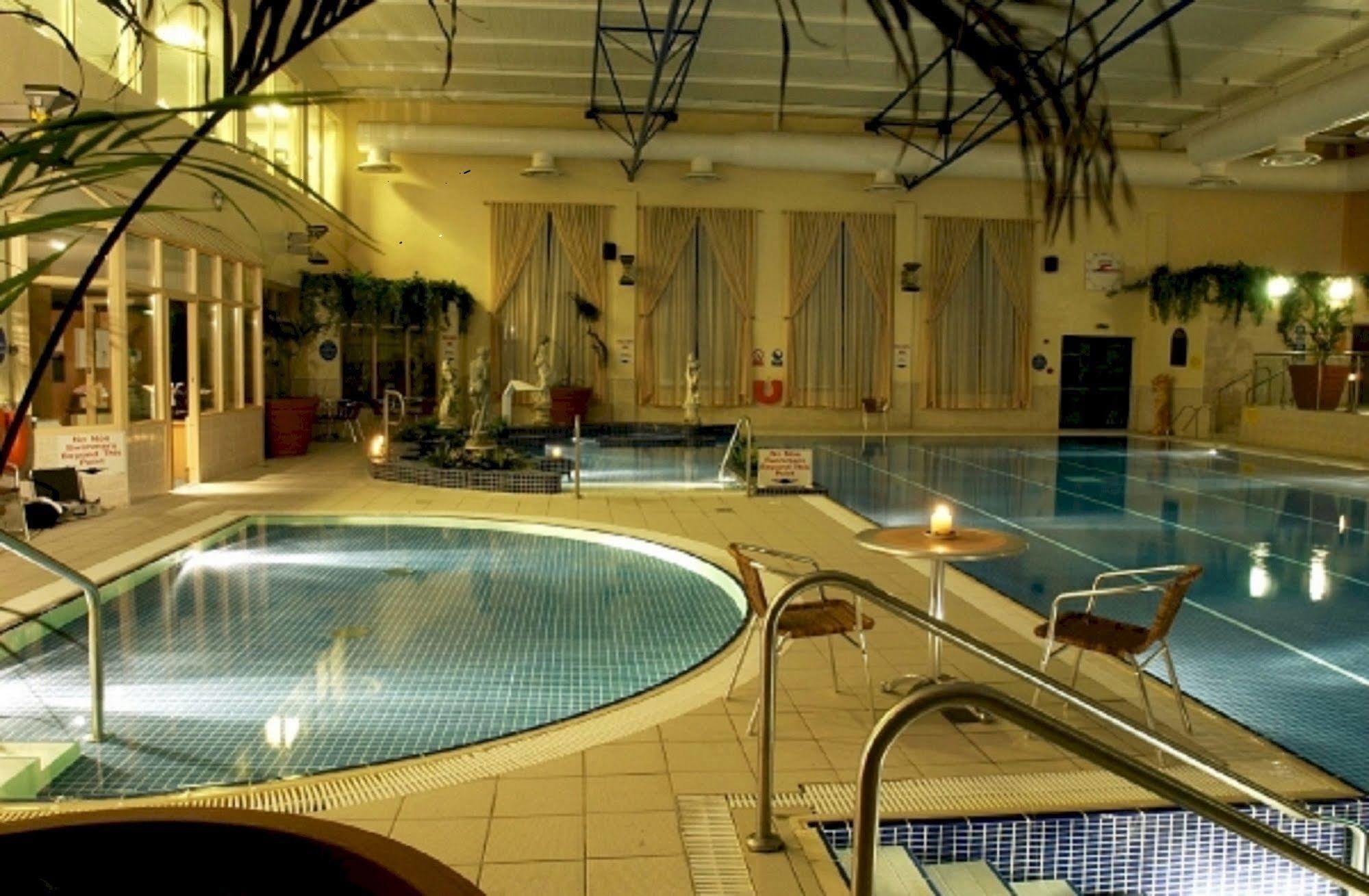 Breaffy Woods Hotel Каслбар Екстер'єр фото