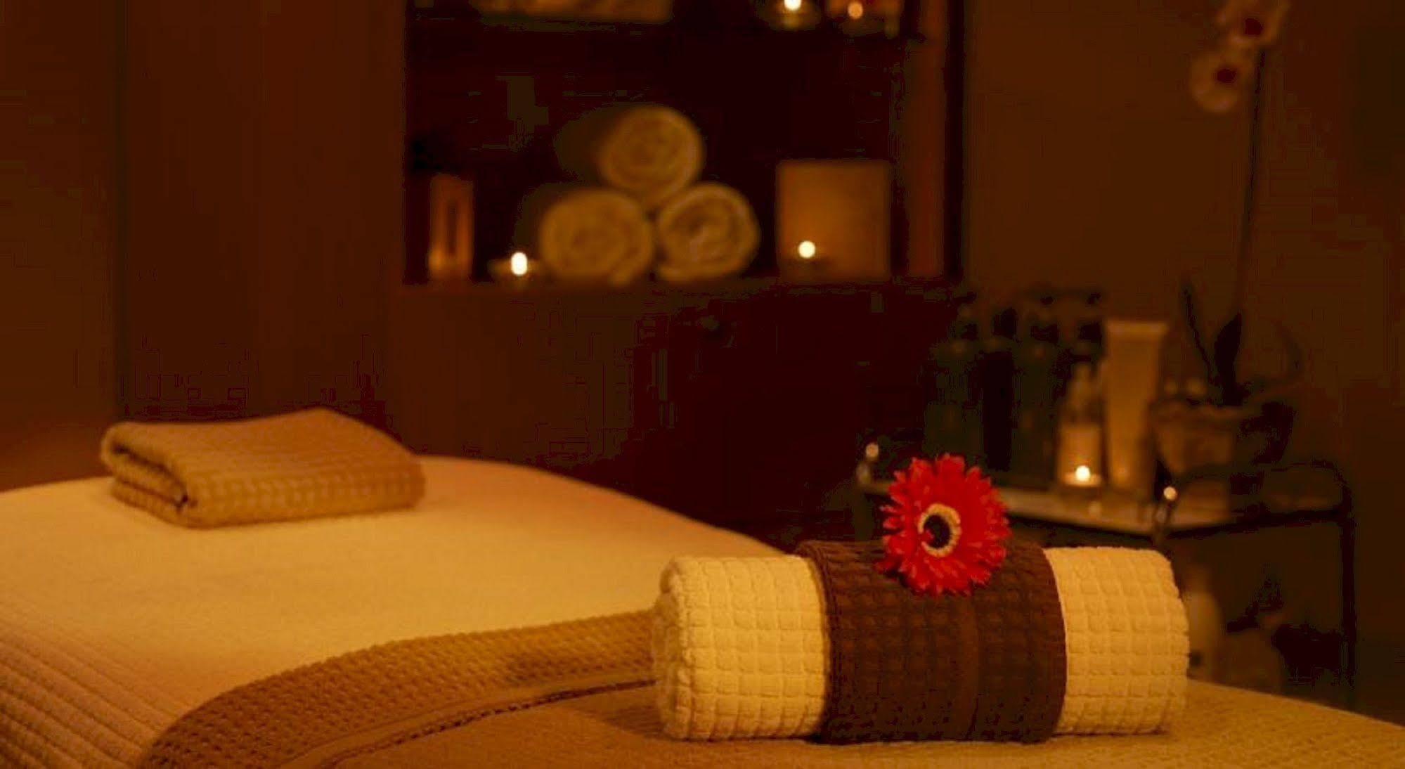 Breaffy Woods Hotel Каслбар Екстер'єр фото